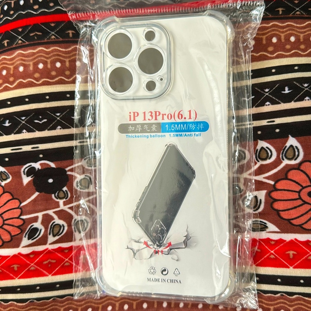 iPhone 13 Pro Clear Protective Case (6.1 inches)